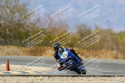 media/Apr-17-2022-CVMA (Sun) [[f474cfa795]]/Race 14 500 Supersport-350 Supersport (Holeshot)/